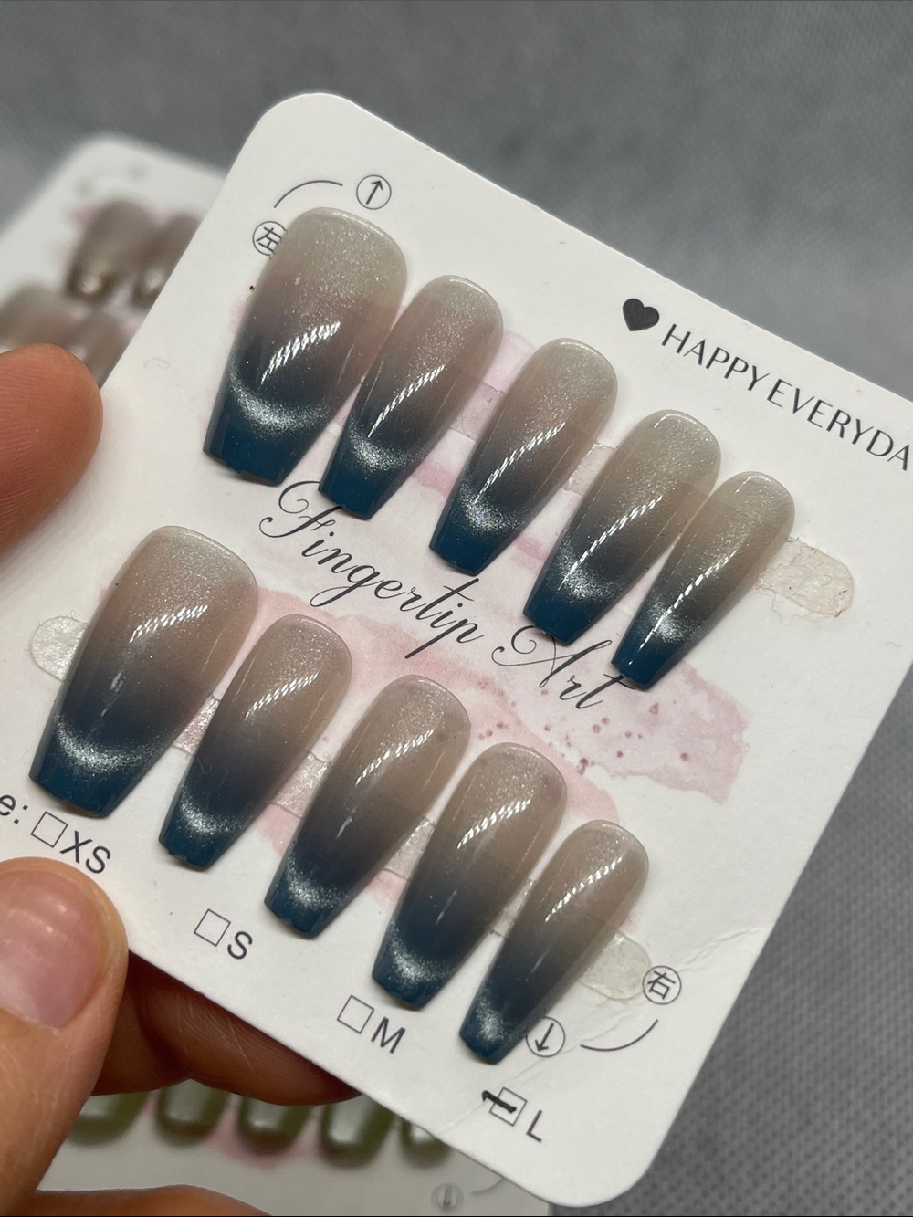L size Blue and White Press-On Nails